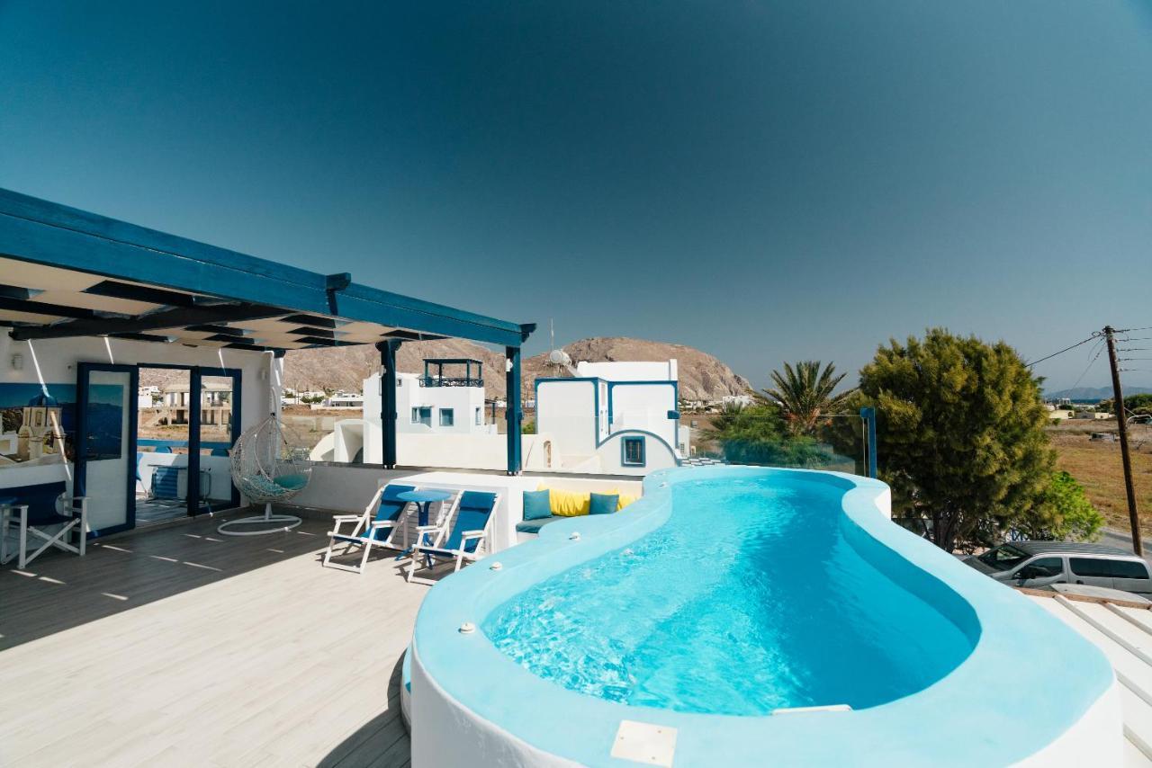 Honeymoon Beach Studios Perivolos  Extérieur photo