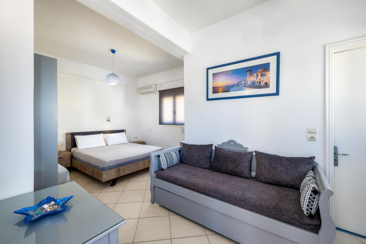 Honeymoon Beach Studios Perivolos  Extérieur photo