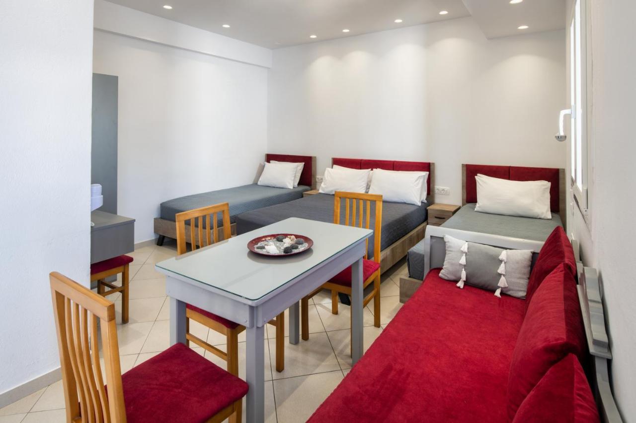 Honeymoon Beach Studios Perivolos  Extérieur photo