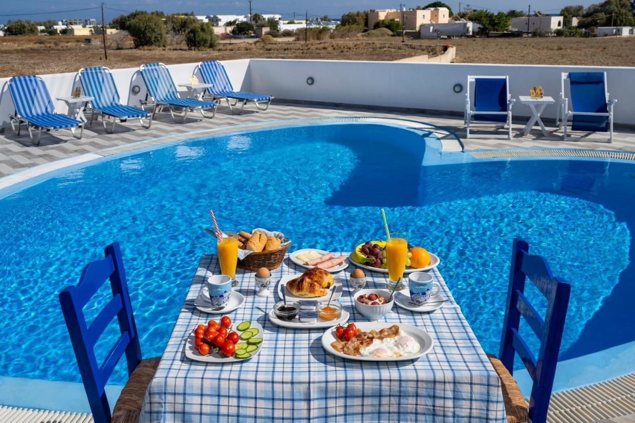 Honeymoon Beach Studios Perivolos  Extérieur photo