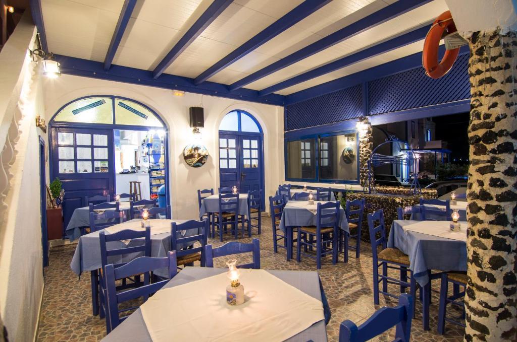 Honeymoon Beach Studios Perivolos  Extérieur photo